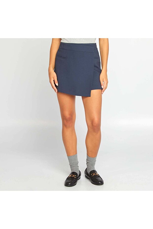 تنورة قصيرة سادة باللون الأزرق - 3