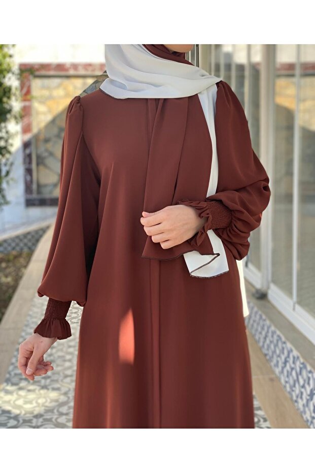 Medina Silk Shoulder Gathered Balloon Sleeve Ferace Tile