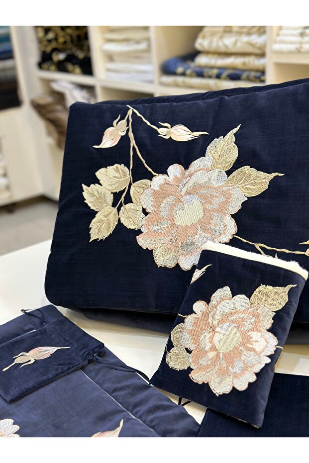 Gül Model Nişan Bohça Seti - 3