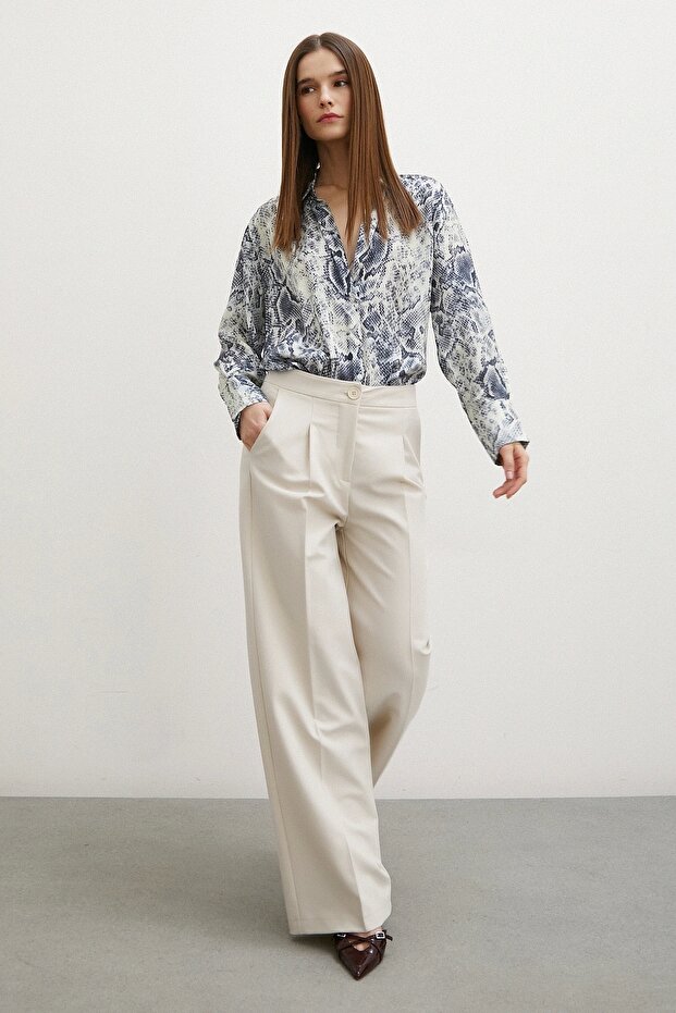 قميص ساتان رمادي - نمط الأفعى - 4