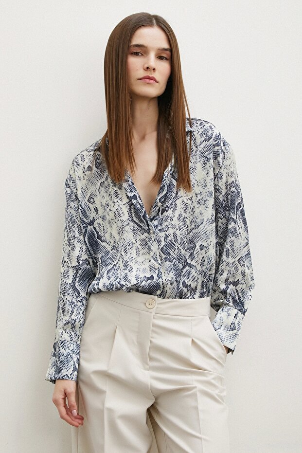 قميص ساتان رمادي - نمط الأفعى - 1