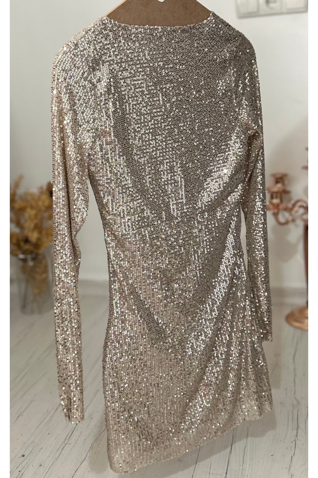 Pullu Payetli, Kruvaze Yaka, Yandan Drapeli, Mini Elbise - 3