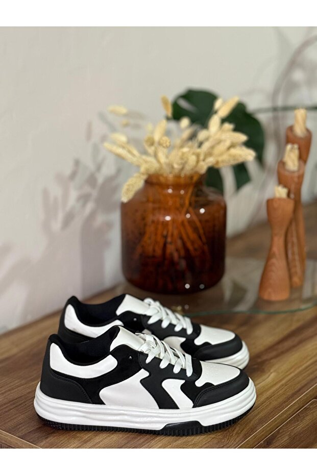 Women's Black Sneakers Casual Shoes
