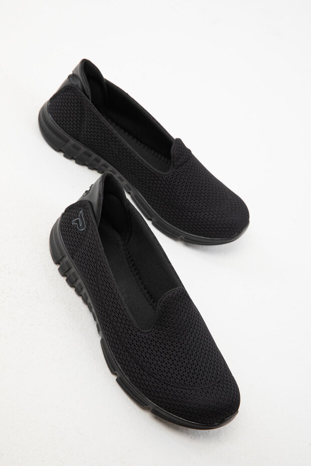 Black-Black Women's Sneakers 18113