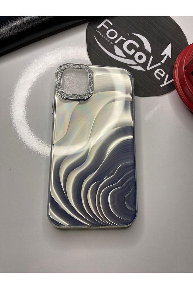 Apple iPhone 11 Kılıf Kalp Dalgası Detaylı Sade Lüks - 1