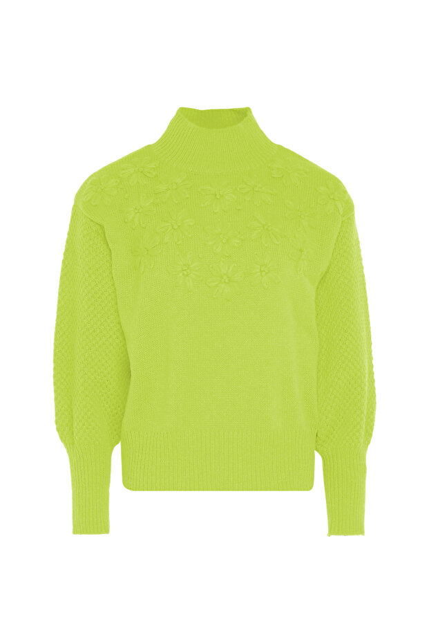 Pullover mit Blumenstick - 1