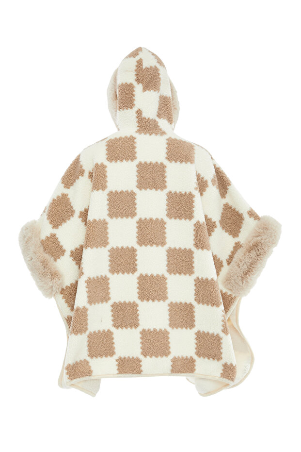 Poncho - 3