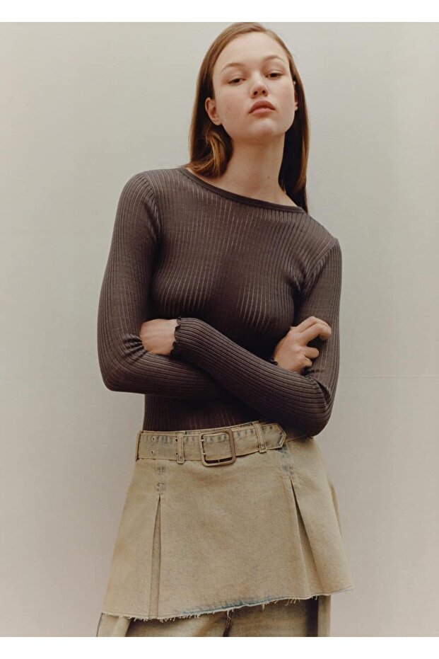 Kemerli denim mini etek - 8