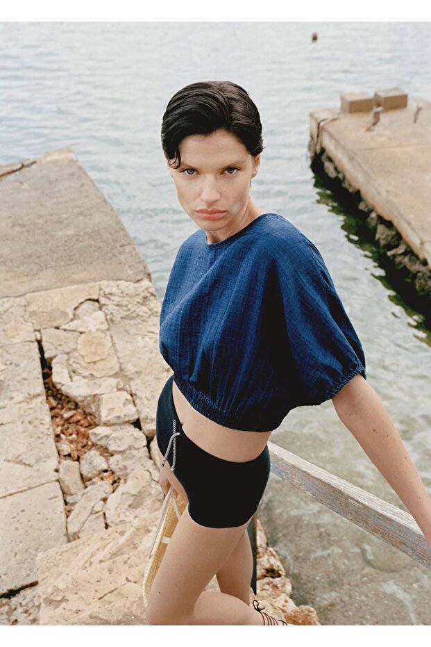 Baumwollbluse mit Puffärmeln - 5