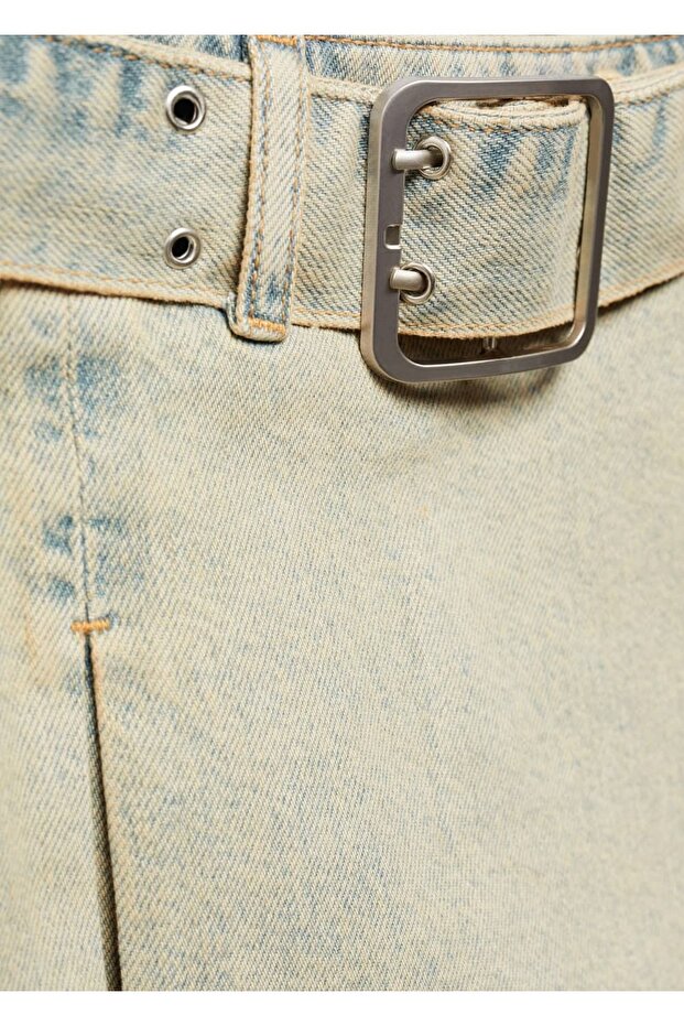 Kemerli denim mini etek - 7