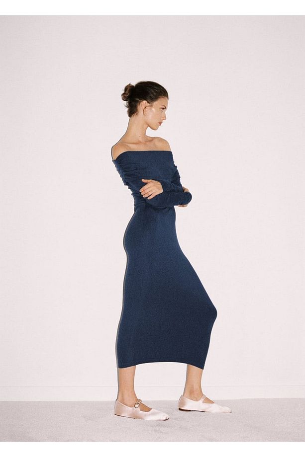 Omzu açık drape elbise - 7