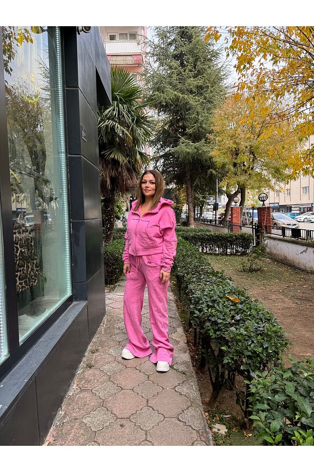 Pembe eşofman takımı - 3