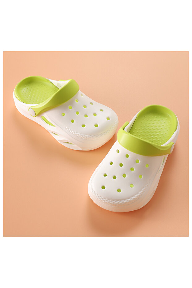 حذاء كلاسيكي بحزام خلفي - أبيض - 4