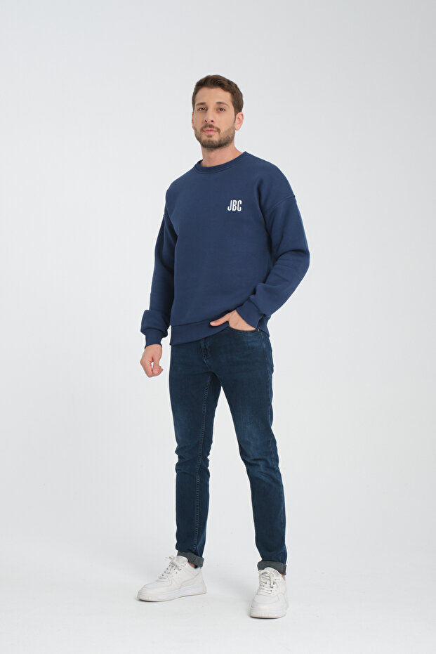 سويت شيرت رجالي أساسي مطرز برقبة دائرية مقاس كبير - 1