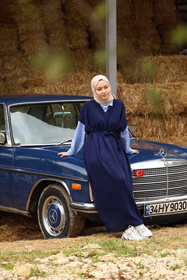 Women's Shirt Garnished Knitwear Navy Blue Dress