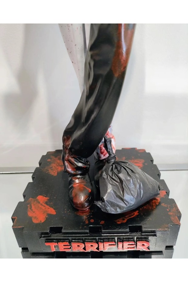 Terrifier Figürü 30cm - 5