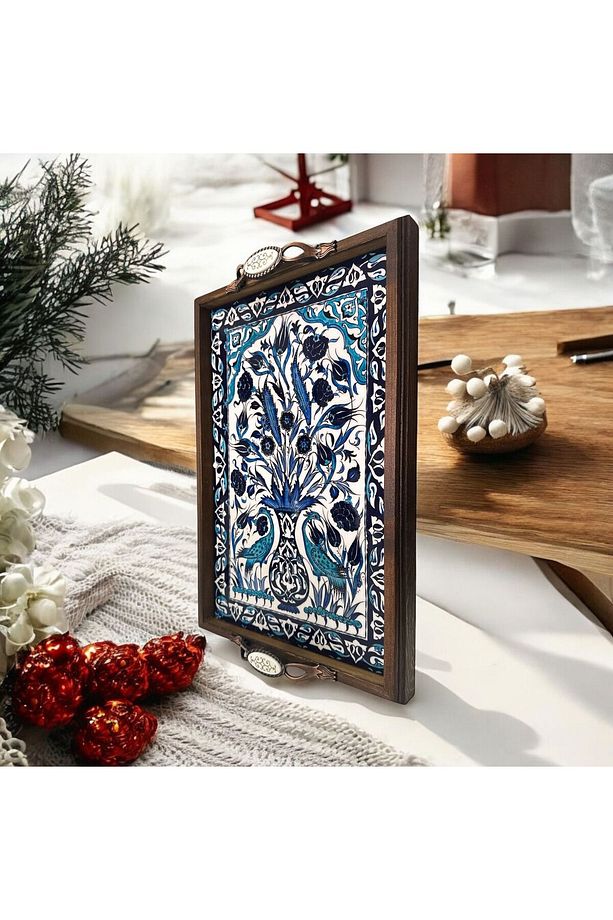 AHŞAP EL YAPIMI TEPSİ  SERAMİK YÜZEY ÜZERİ MAVİ TAVUS KUŞU DESEN MASİF ÇAM AĞACI HANDMADE - 7