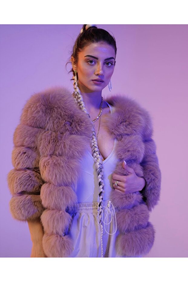 Rosa fur coat - 3