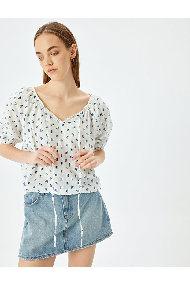 V-Neck Lace-Up Balloon Sleeve Blouse