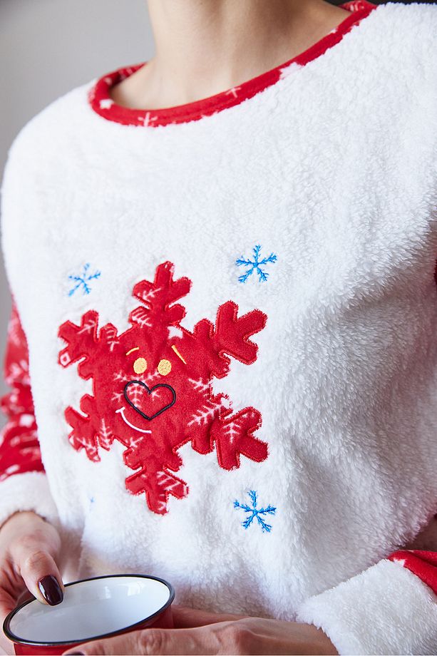 Kadın Yılbaşı Temalı Yumoş Pijama Takımı 60261111 - 6