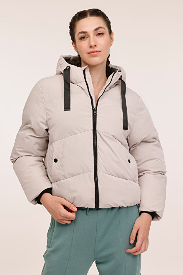 Wl Nora 2-212171010 4Pr Gray Women's Short Coat