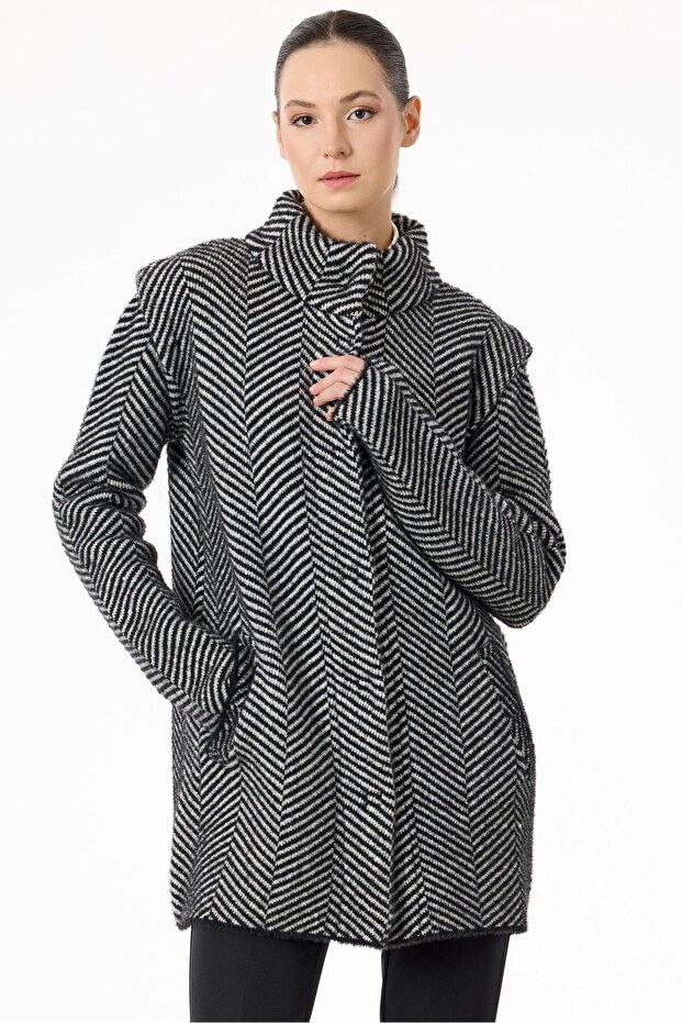 Black-Ecru Mink Coat - Herringbone Pattern