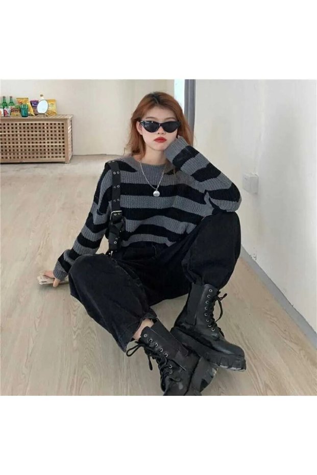 Women's Black-Grey Striped Crew Neck Thessaloniki Knit Oversize Knitwear Crop Sweater