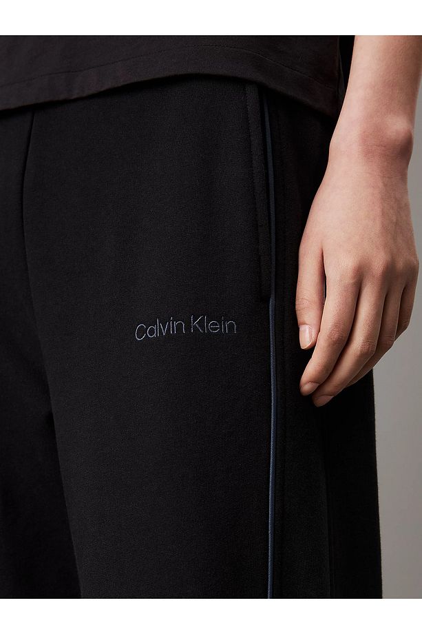 Kadın Lastikli Paça Regular Fit Normal Paça Siyah Eşofman Altı 000QS7262E-UB1 - 4