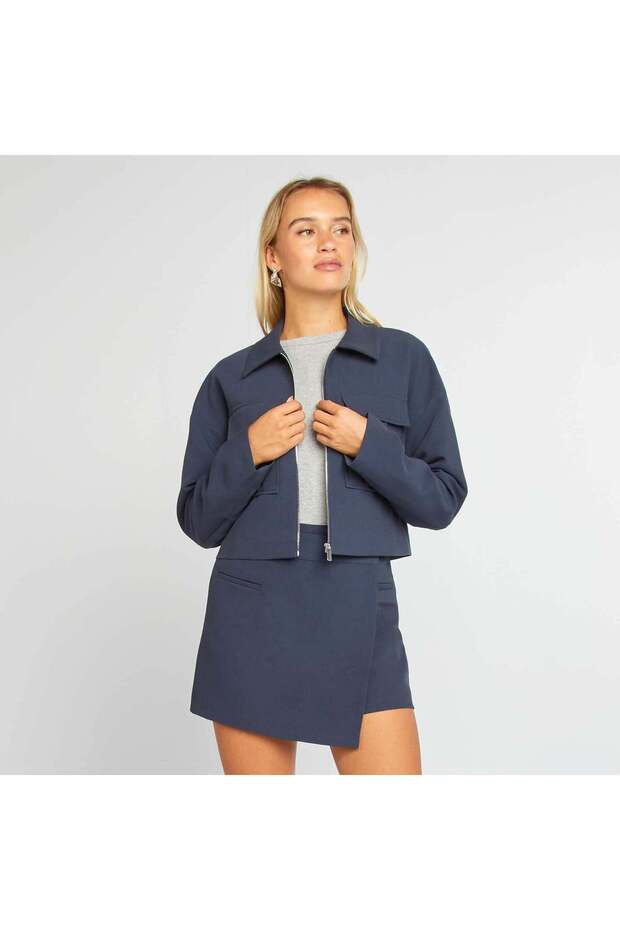 تنورة قصيرة سادة باللون الأزرق - 1