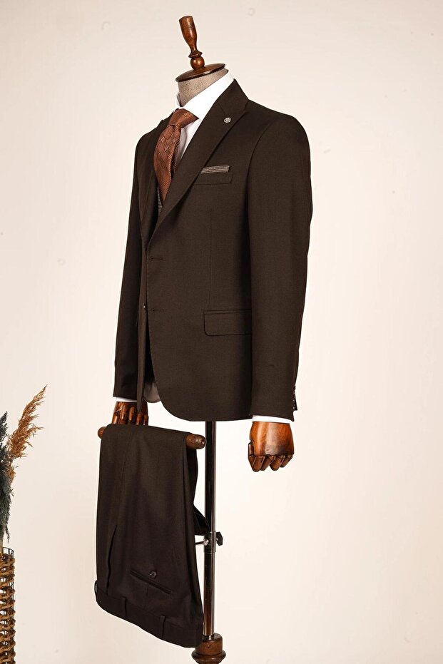 بدلة قهوة بتأثير الصوف من Dresden مع سترة - 4
