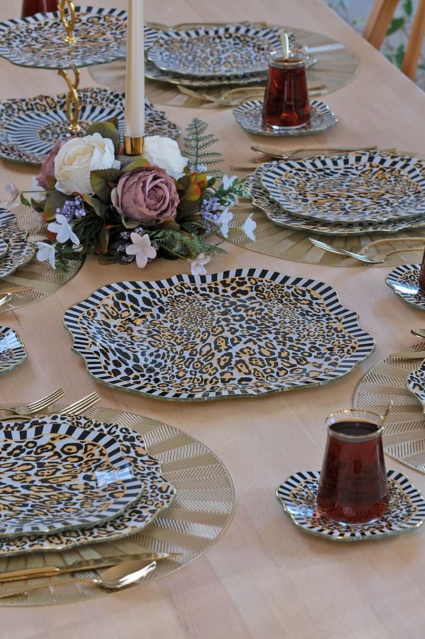 Leopard Altın Yaldızlı Cam Tepsi - 4