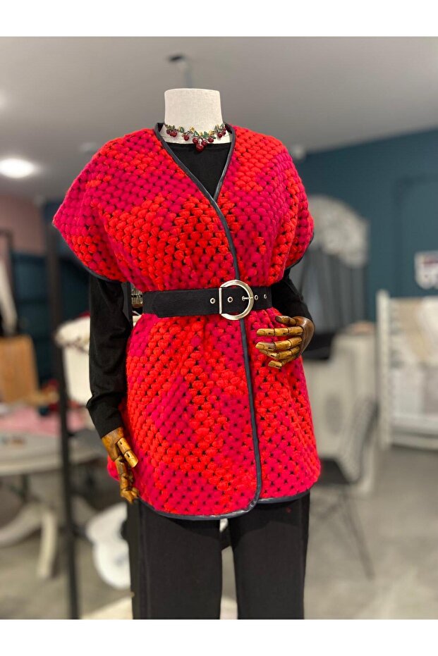 Deri Biyeli Triko Yelek - 3