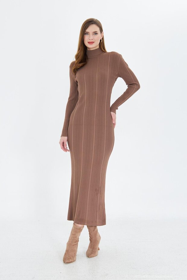 Crew Neck/Half Turtleneck Standard Size Ribbed Look Fit Cut Long Dress