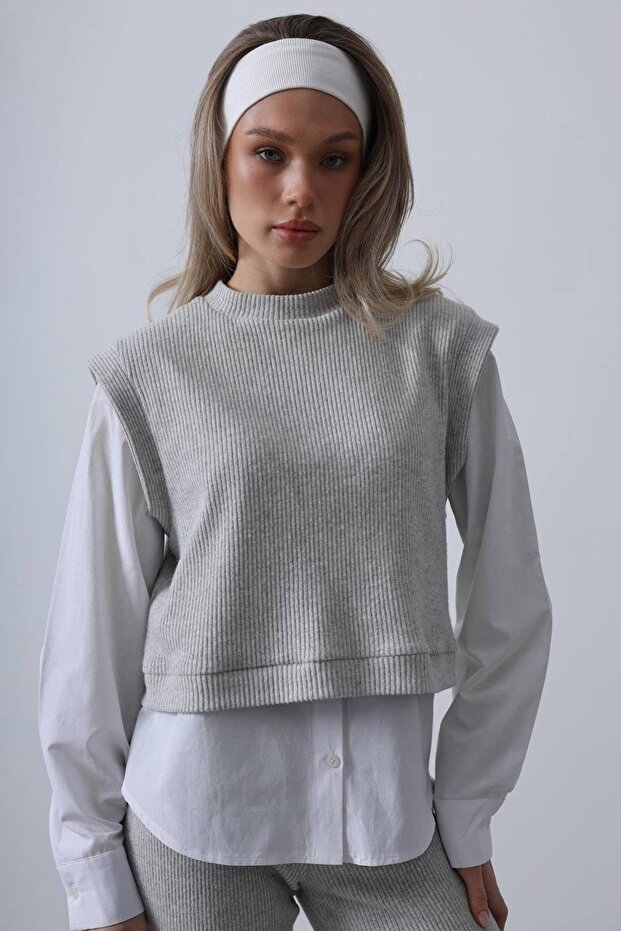 Gömlek Detaylı Gri Örme Triko Takım - 3