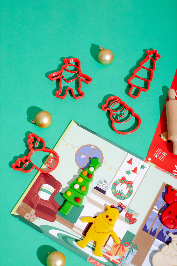 Sahneli New Year Oyun Hamuru Seti - 9