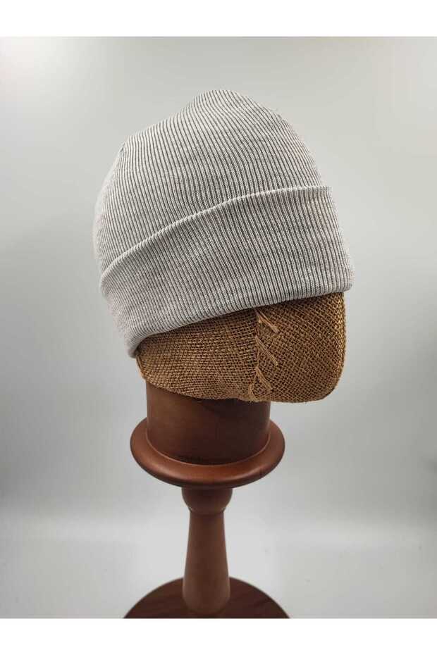 Bej Katlamalı Triko Bere - 2