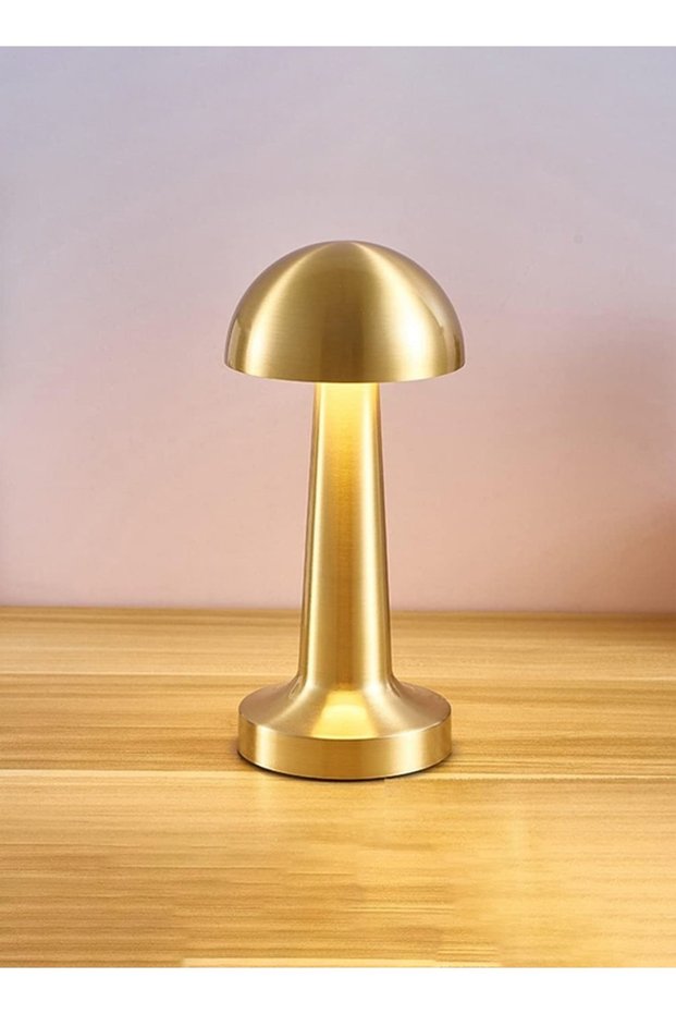 Retro Minimalist Decorative Small Table Lamp Gold
