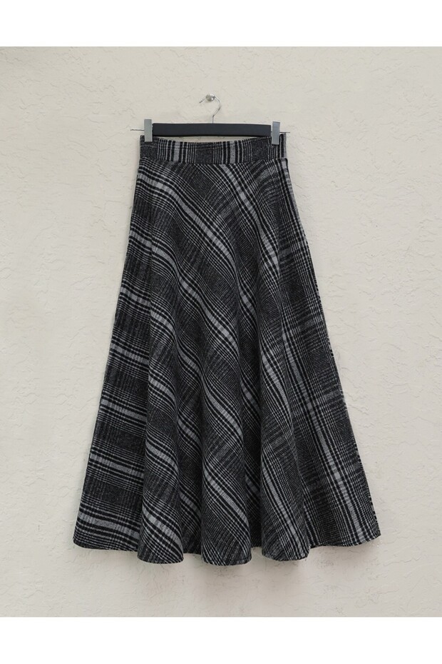 Square Patterned Zippered Cashew Skirt - Black