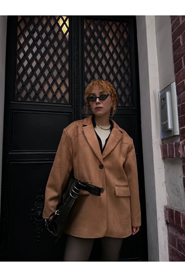 سترة بليزر مبطنة من جلد الغزال بريميوم تريند - 1