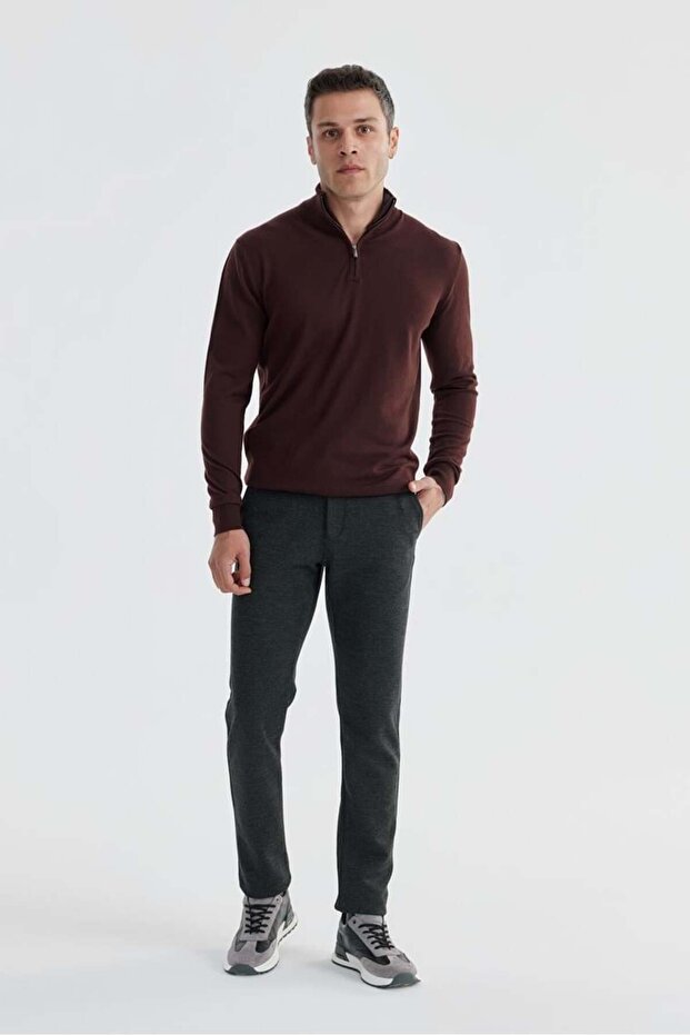 Burgundy Slim Fit Zippered Stand Collar Knitwear Sweater