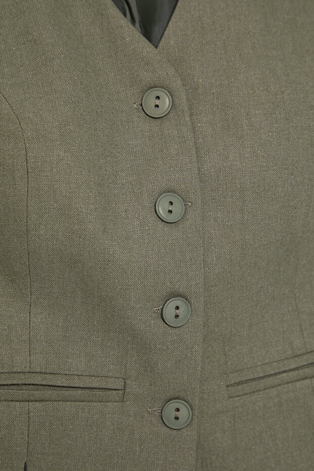 Açık Haki Fitted Keten Görünümlü V Yaka Crop Dokuma Yelek TWOSS25YE00028 - 7