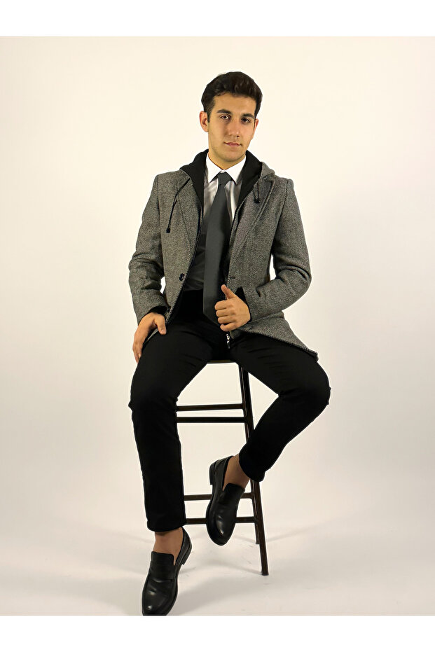 Kapüşonlu Kaban - 2