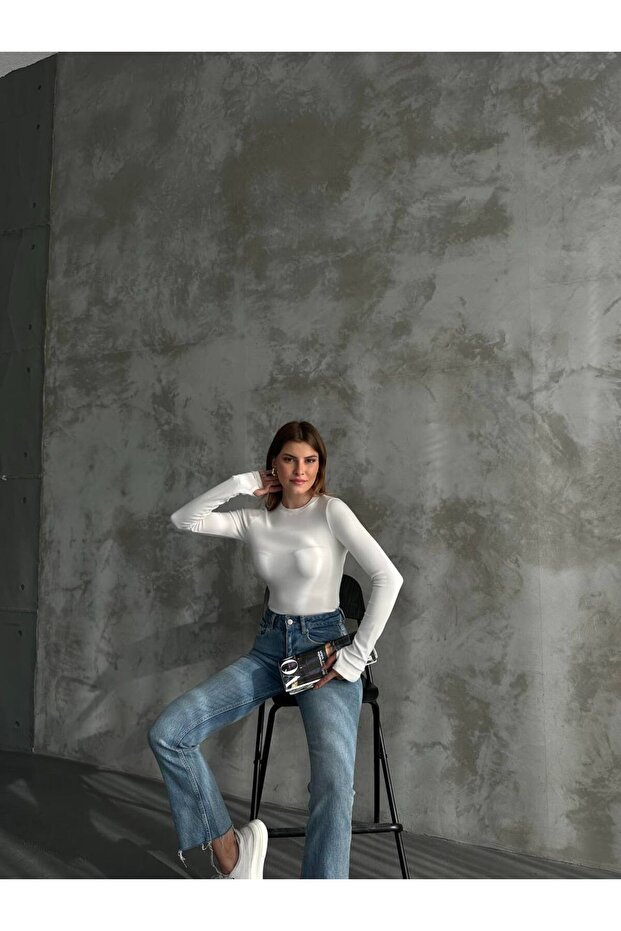 Bisiklet Yaka Parmak Geçmeli Basic Örme Bluz - 1