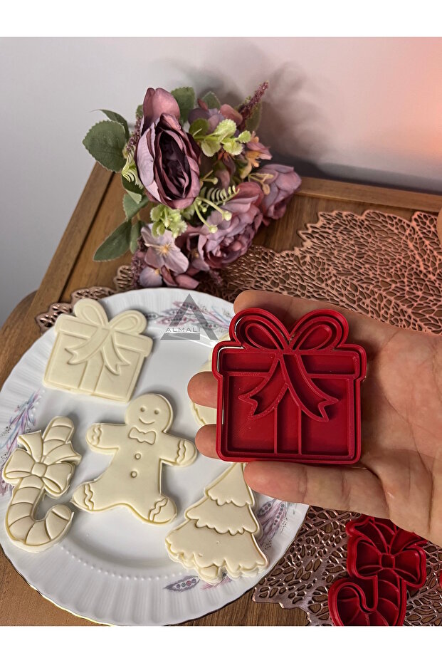 مجموعة قوالب كوكي السنة الجديدة - 3