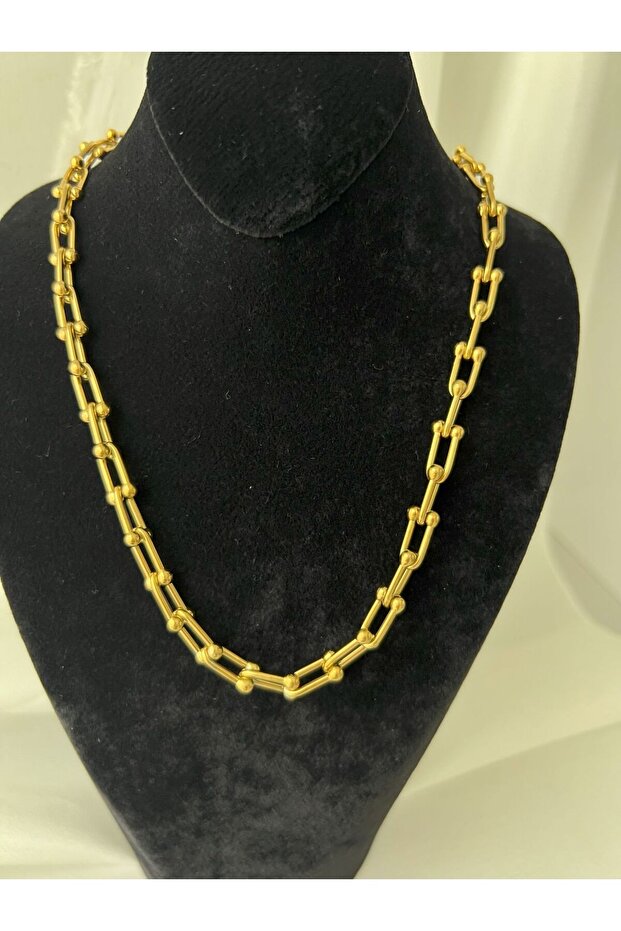 نموذج قلادة - 1