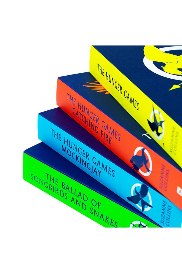 The Hunger Games 4 Book Paperback Box Set: 1-4 - Suzanne Collins - 4