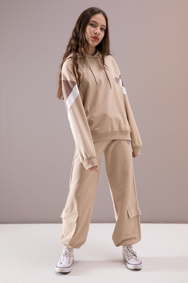 Beige Cargo Pocket Girl's Logo Double Suit 19868