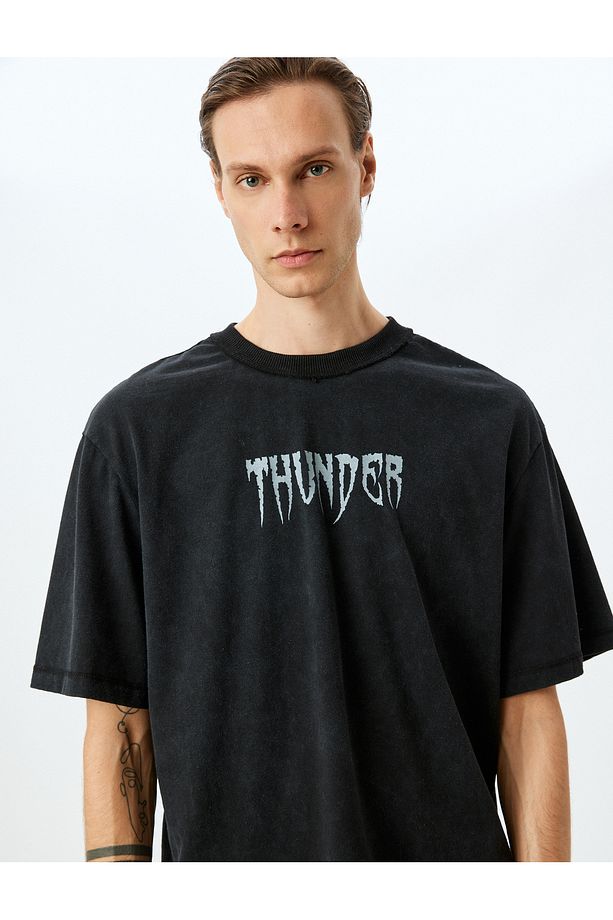 Bisiklet Yaka Kısa Kollu Oversize Slogan Baskılı Tişört - 1