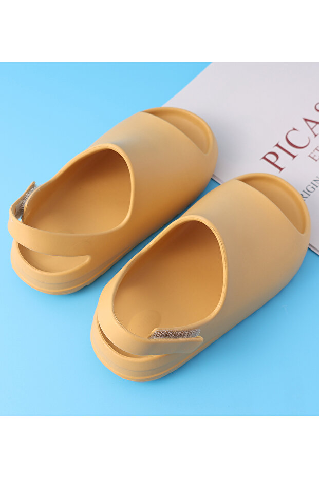 صندل كلاسيكي بحزام خلفي - أصفر - 8