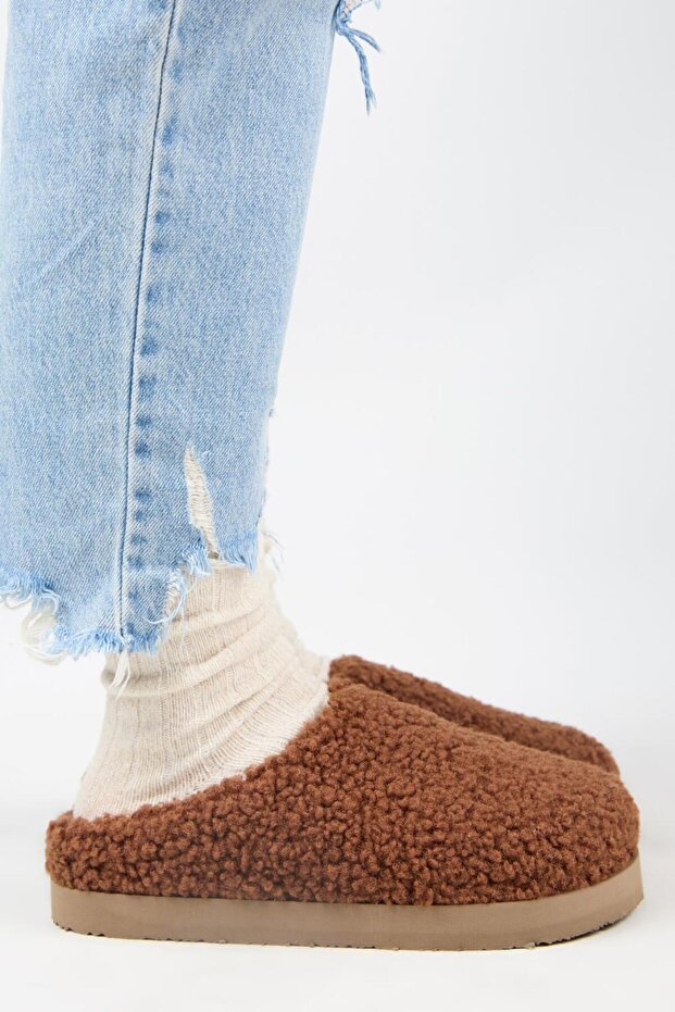 (Orlina) Women's Tedy Sabo Platform Brown Slippers